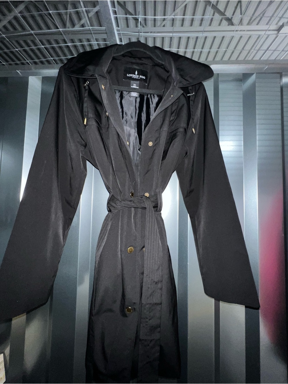 London Fog Double Breasted Black Trench Coat with Belt & Hood Size L Like New